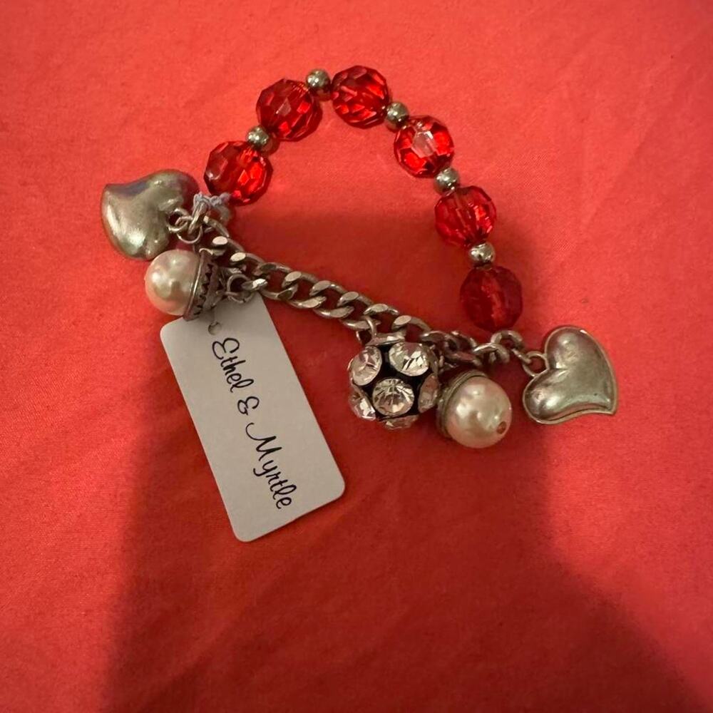 Ethel & Myrtle red plastic beaded bracelet w silver heart charms & faux pearls